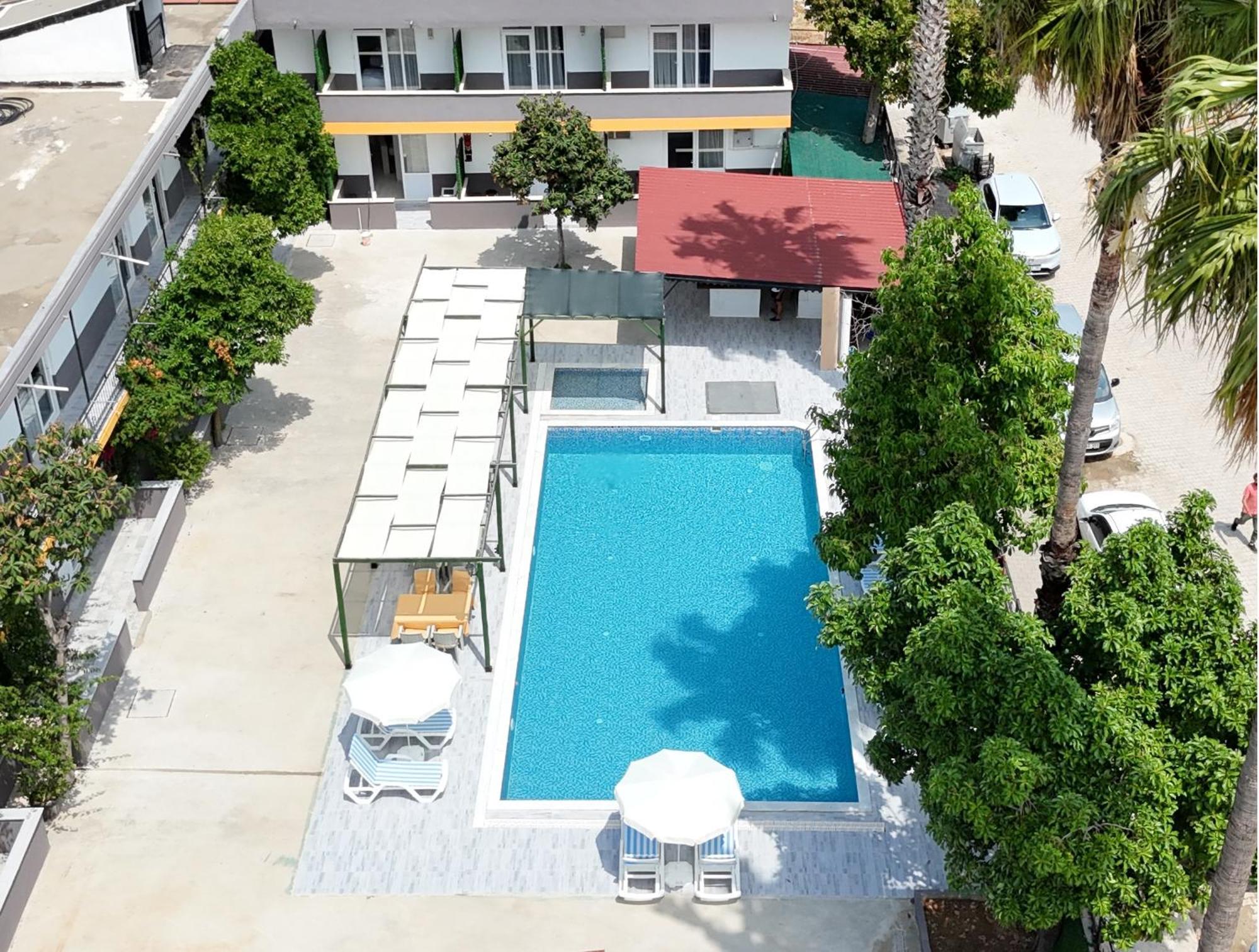 Hillside Apart Hotel Exterior photo